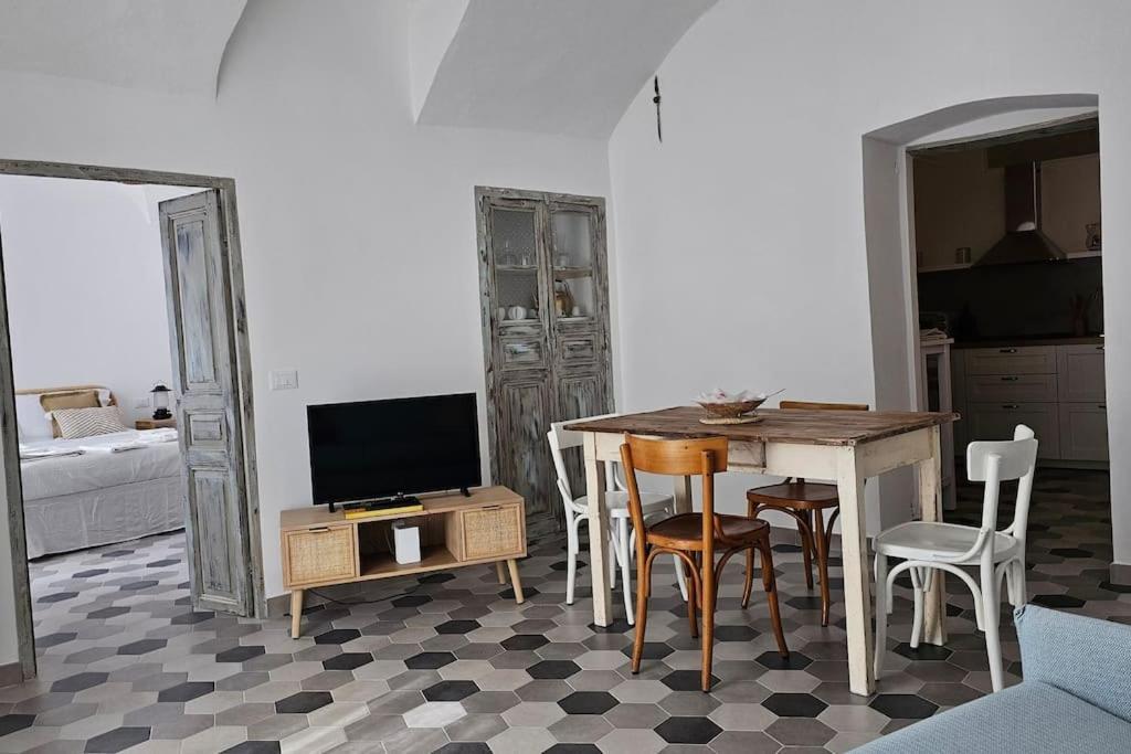 Car.Lo. Casa Vacanze Dolceacqua Dış mekan fotoğraf