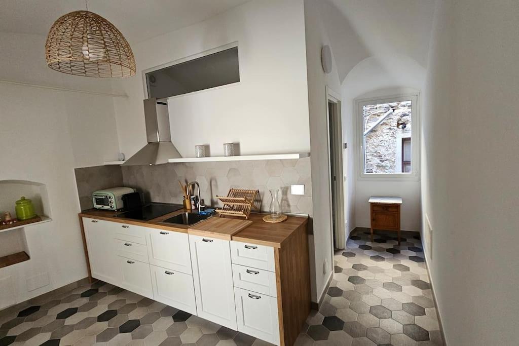 Car.Lo. Casa Vacanze Dolceacqua Dış mekan fotoğraf
